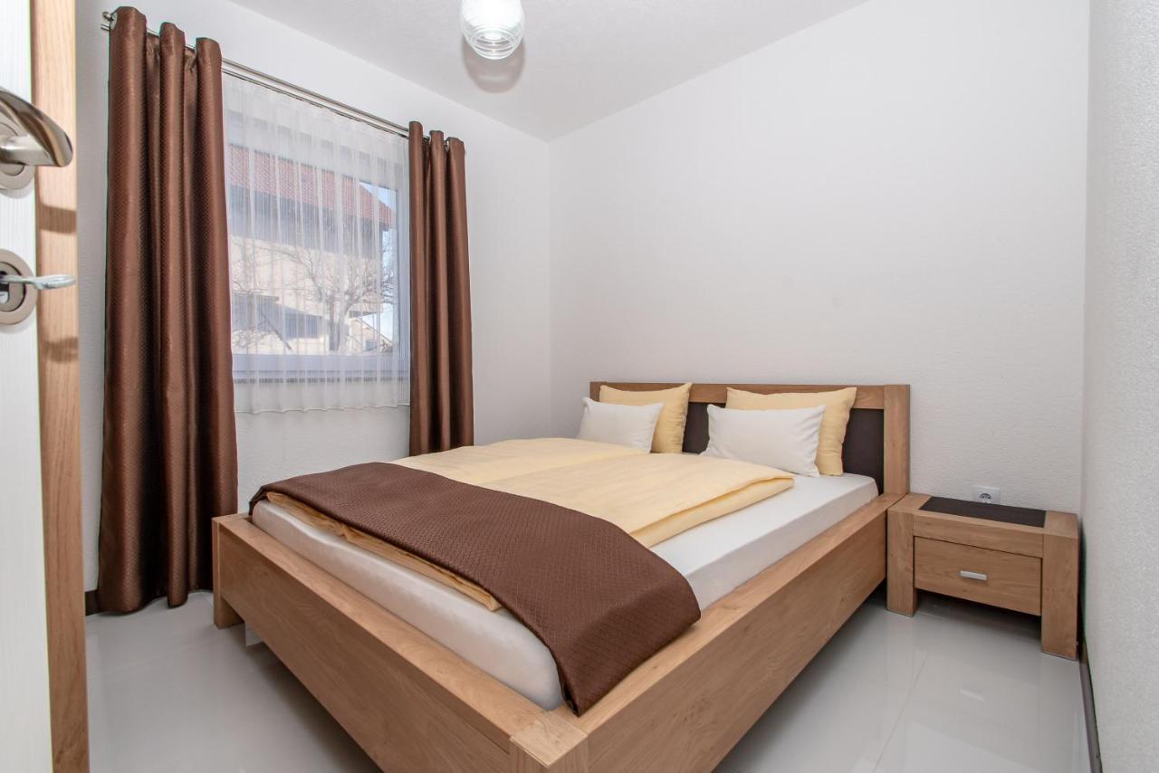 Hazam Apartmani Sanski Most Exterior foto