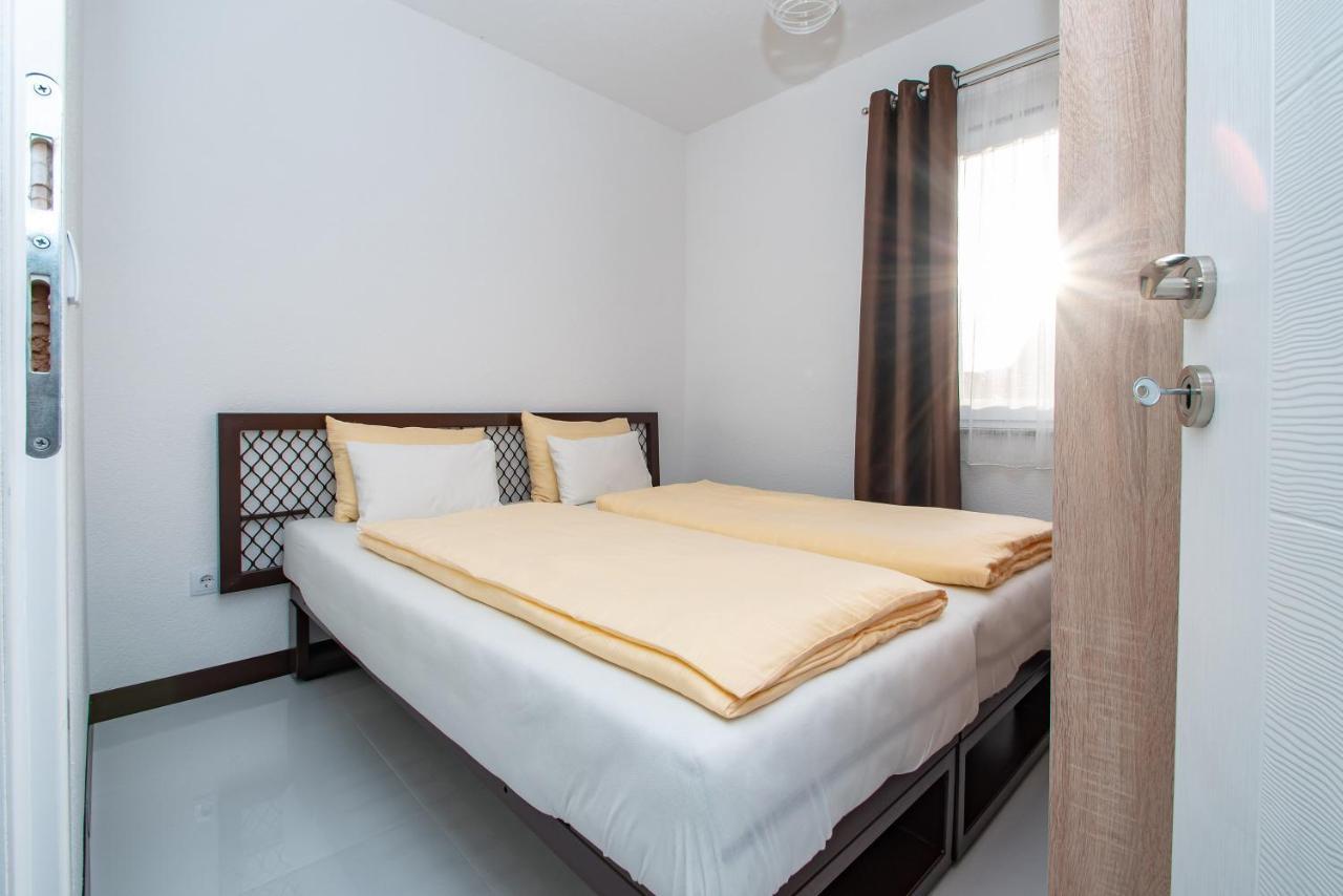 Hazam Apartmani Sanski Most Exterior foto