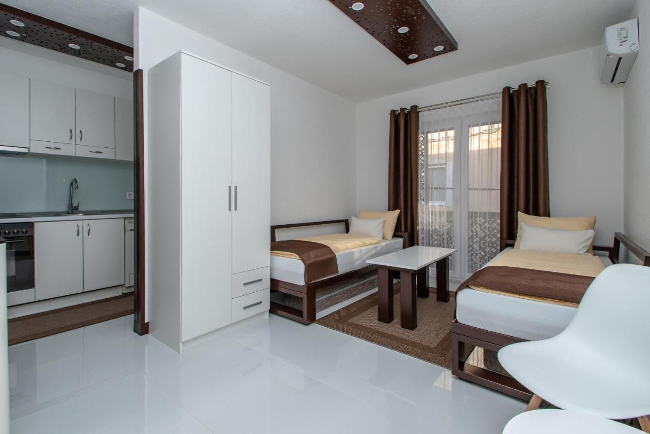 Hazam Apartmani Sanski Most Exterior foto