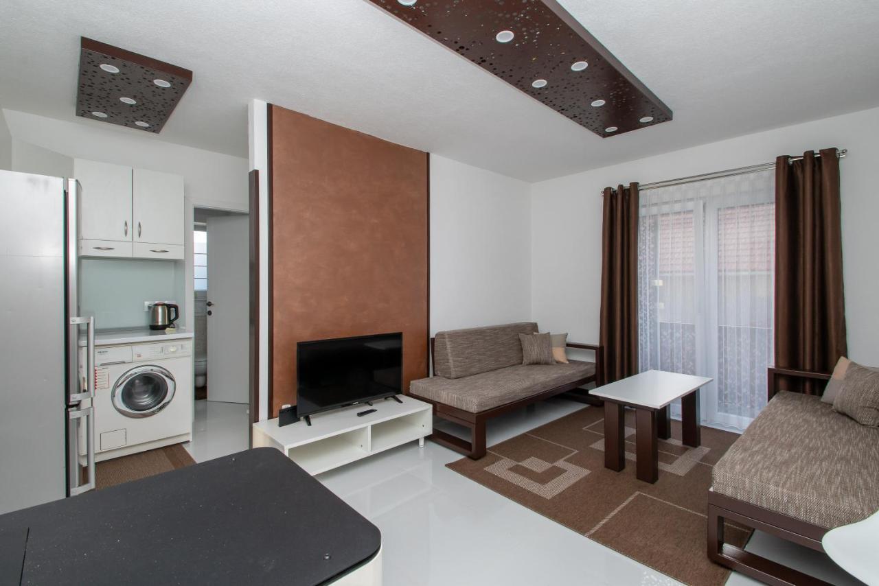 Hazam Apartmani Sanski Most Exterior foto