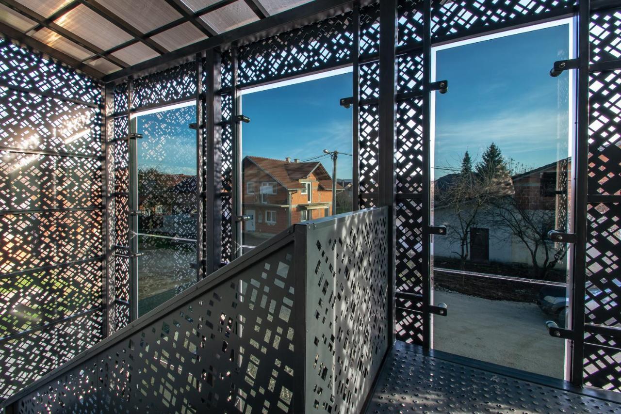 Hazam Apartmani Sanski Most Exterior foto